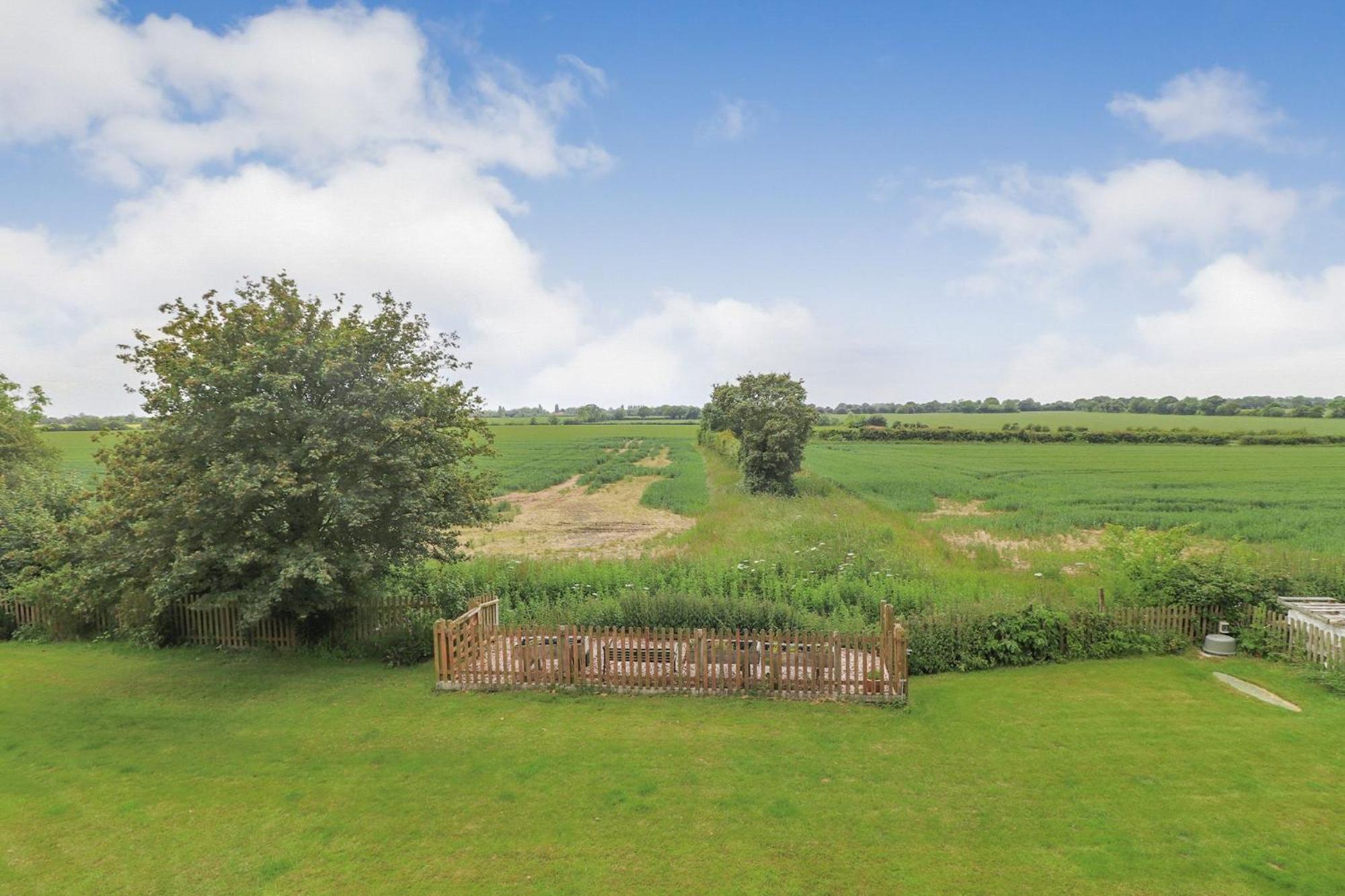 Lovely Brick Barn In The Suffolk Countryside - Dog Friendly, Sleeps 2 Villa Eye  Exterior photo